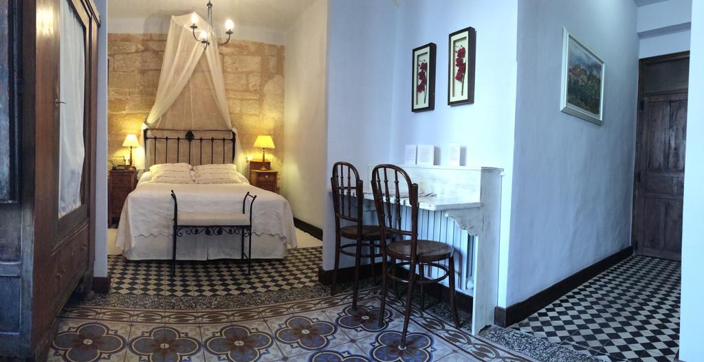 Hotel El Convent 1613 La Fresneda Zewnętrze zdjęcie